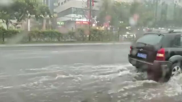 西安多地暴雨!哪些路段积水,看这里!未来几日陕西天气情况→