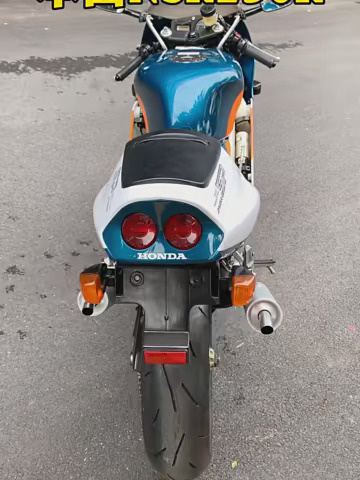 分享 #刘德华的本田nsr250代人的机车启蒙