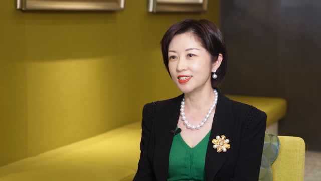 投资中国丨渣打银行张晓蕾:越是深度融入 越对中国前景充满信心