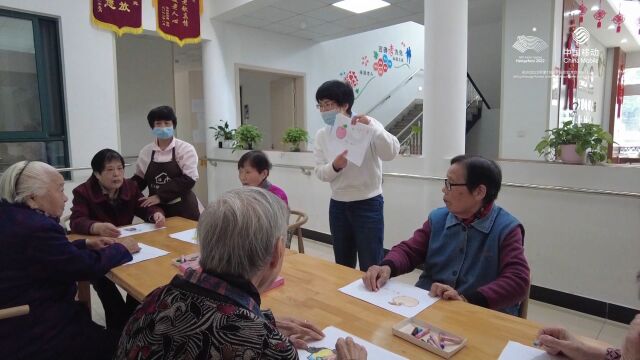 【浙里养老很幸福】养老院里新时尚 学了英语学舞蹈