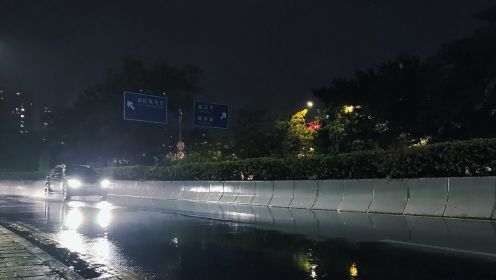 第2389期 | 夜晚下雨天 冰冷夜雨 车流灯光雨滴拍摄 情感文案视频素材 #夜晚素材 #车流素材 #视频素材