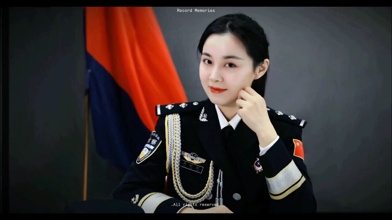 【致敬61警察节】当警察节遇见警礼服