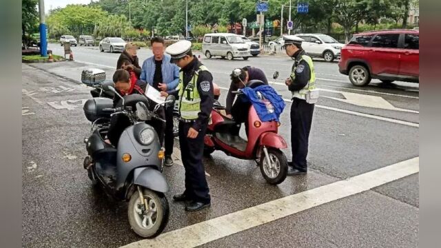 新国标电动车“惹众怒”?专家预言变成笑话,车主:没有一点用处