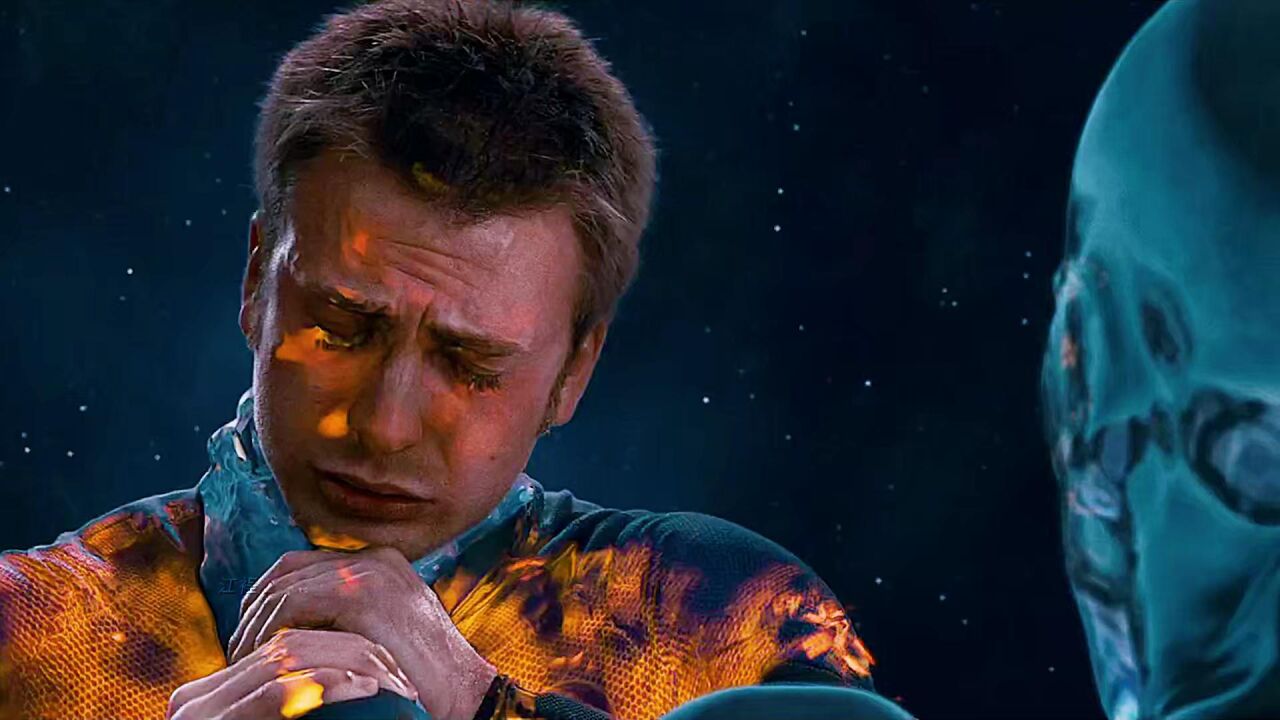 "脚踏冲浪板,漫威最帅的超级英雄银影侠"