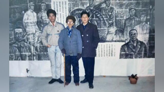 浠水老照片系列:1991年的巴岸(周新群)、王英老师、曾欣#浠水#老照片#一张褪色的照片