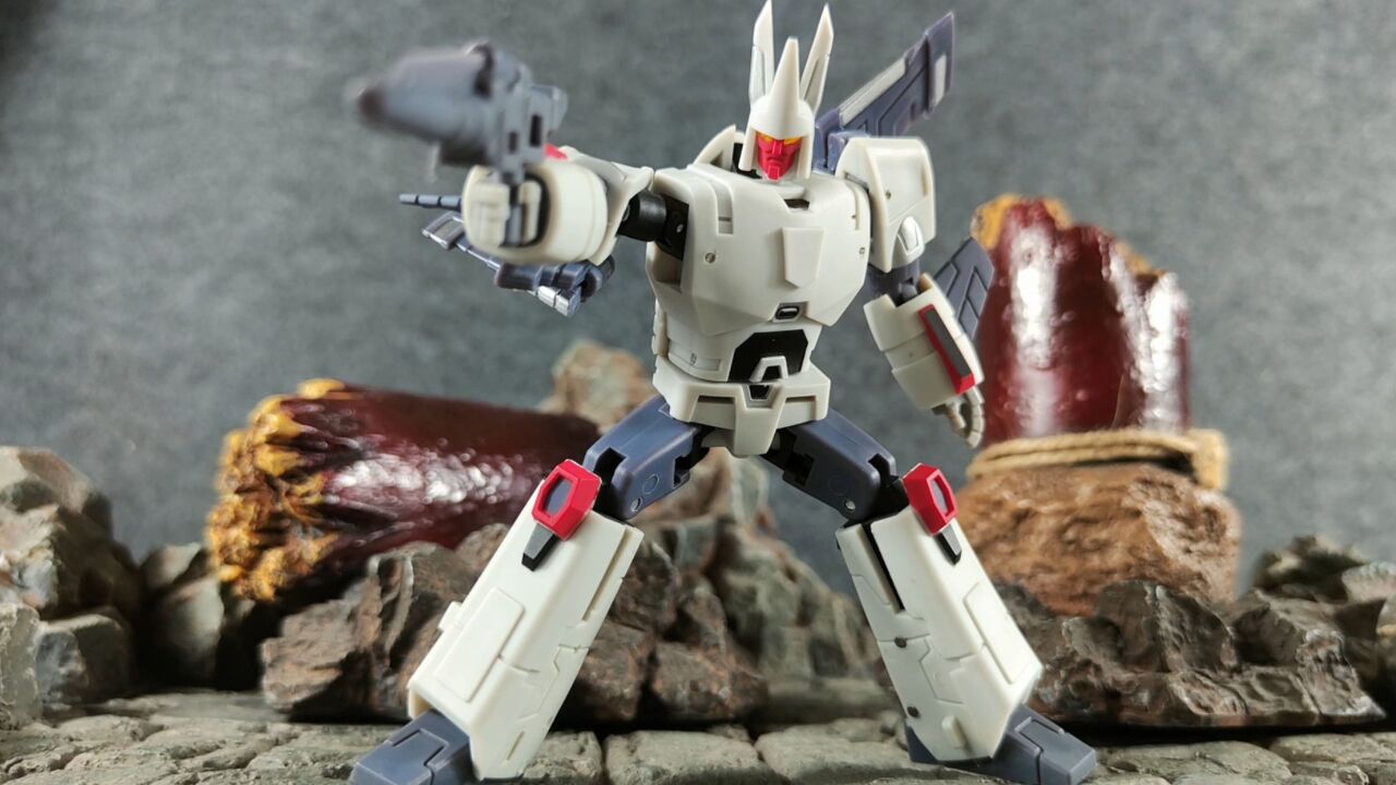 ms-toys 小比例变形金刚 狂飙 白色重涂版