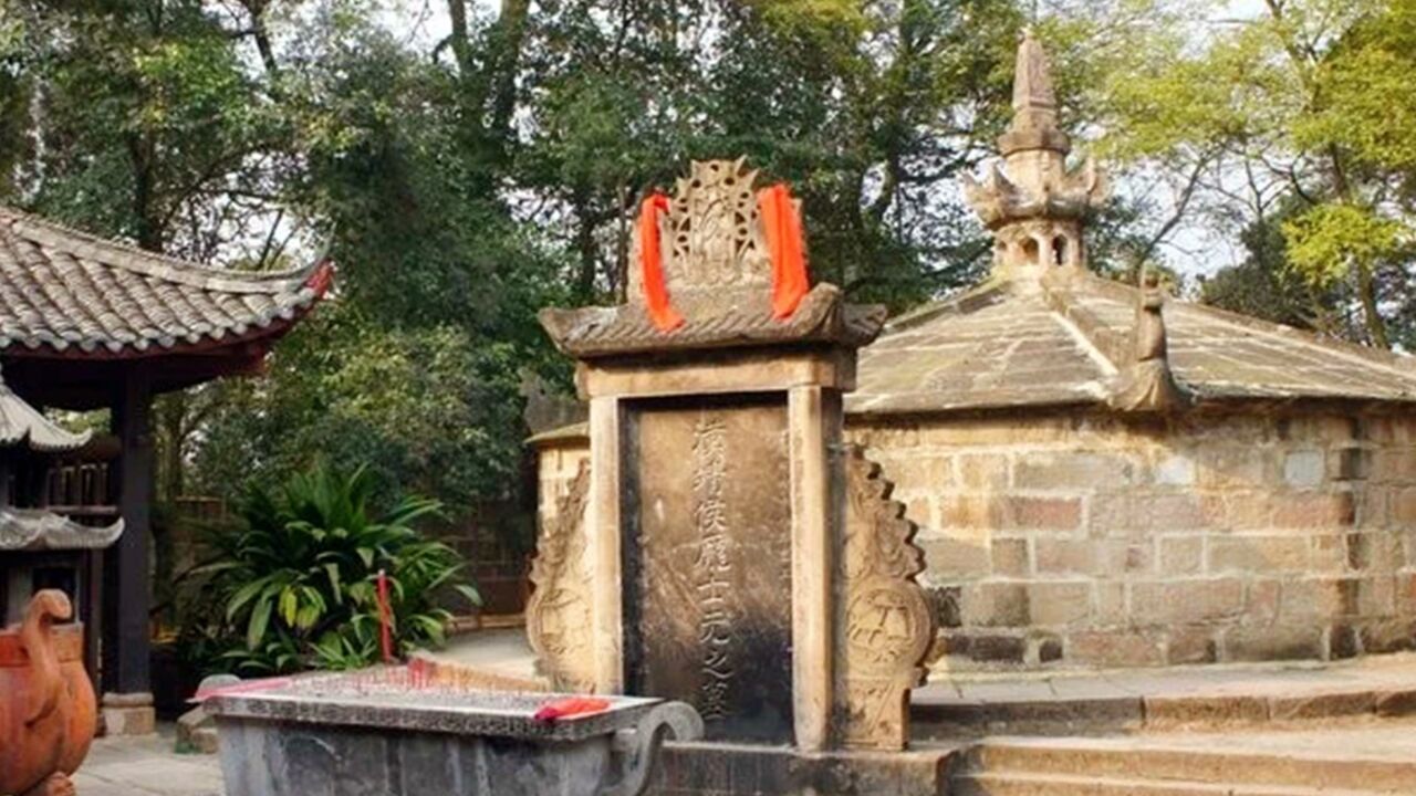 四川出土张飞墓,墓中挖出一物揭开张飞真面目,颠覆世人传统认知