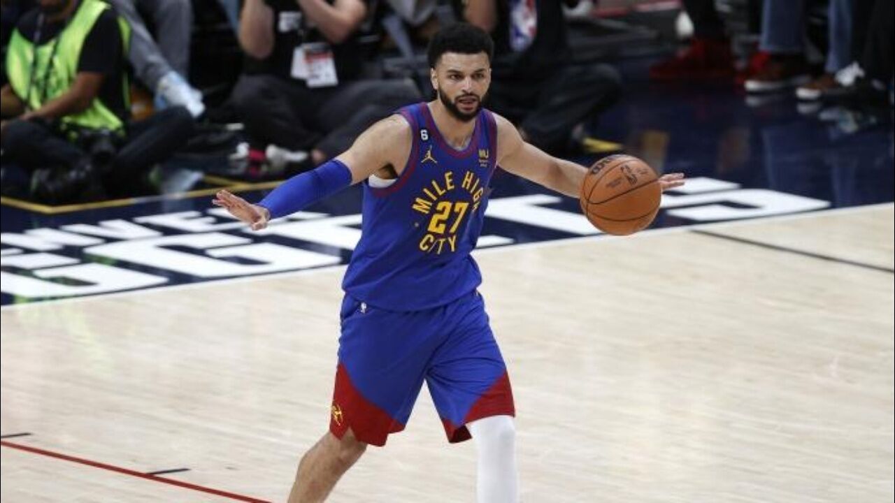 掘金遭遇重创!贾马尔-穆雷因右腿筋拉伤大概率将缺席本月剩余比赛