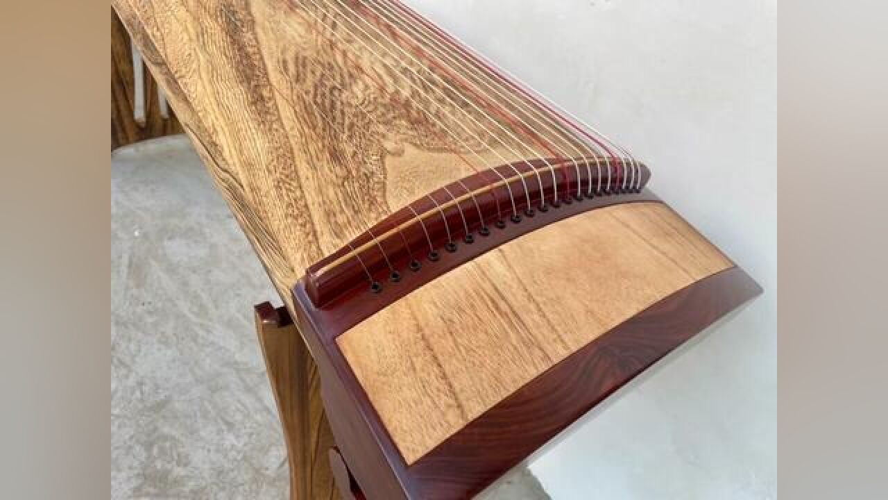 源昇古筝 #挖筝 #国风 #民族乐器 #国风古韵 ,血檀木整挖工艺,古朴