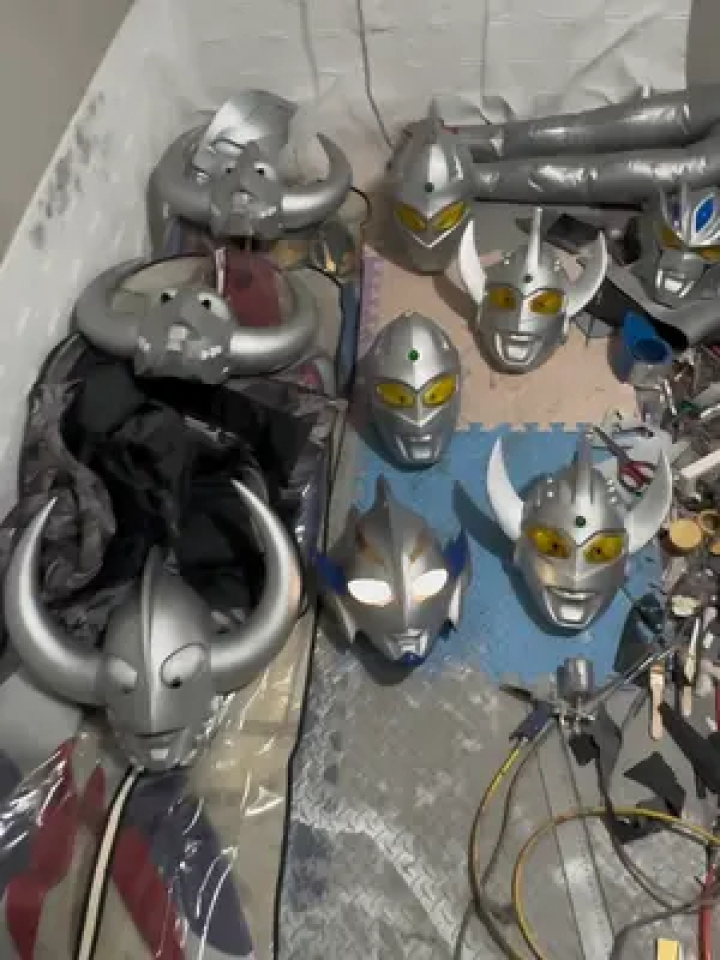 要哪个?#奥特曼头盔 #奥特曼皮套