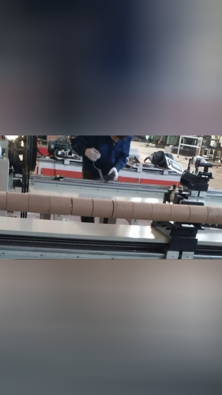 远浩纸管机械 邢台纸管机厂家 专业提供定制各种型号纸管设备