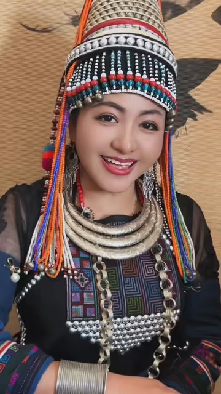 漂亮的哈尼族姑娘#唱一首情歌