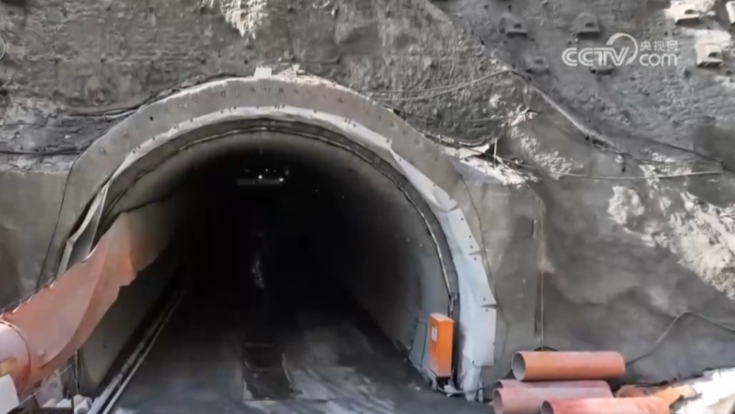 国内最长螺旋隧道,西昭高速公路老营盘1号隧道顺利贯通