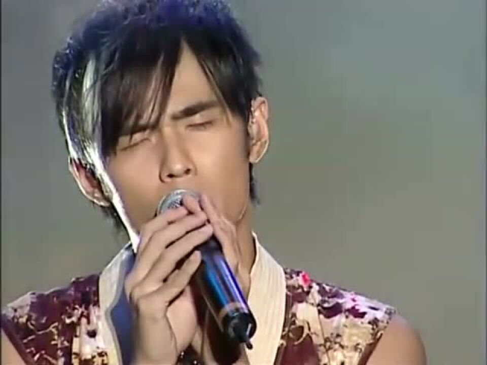 周杰伦演唱会唱《轨迹》最催泪神曲没有之一_高清1080P在线观看平台_腾讯视频