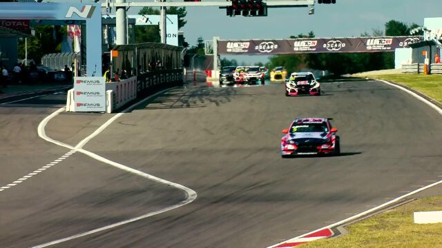 WTCR纽博格林最大速度的缠斗