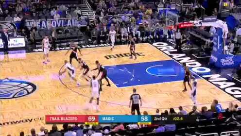 《NBA全场回放》【原声回放】开拓者vs魔术第2节 罗斯绚烂脚步突破防守