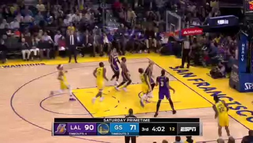 《NBA全场回放》【回放】湖人vs勇士第3节 老板保温杯喝水致敬维金斯