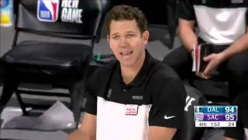 《NBA全场回放》【回放】独行侠vs国王第4节 东契奇教科书突破上篮