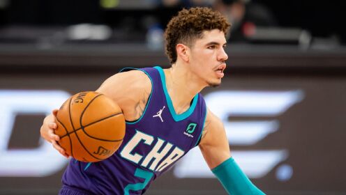 《NBA全场集锦》智商简直逆天 慢镜头拉梅洛鲍尔球场惊艳瞬间