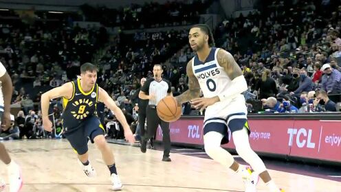 《NBA全场集锦》拉塞尔击地妙传 里德心领神会单手暴扣