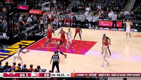 《NBA全场集锦》一言不合就起飞 亨特底线杀入滑翔劈扣