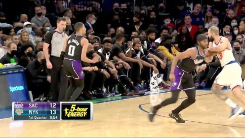 《NBA全场集锦》富尼耶独砍10分无人可挡 哈里伯顿手感火热回敬三分