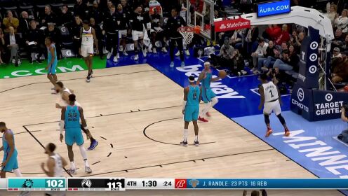 《NBA全场集锦》如入无人之境！爱德华兹人缝闪转腾挪飞身暴扣奠定胜局