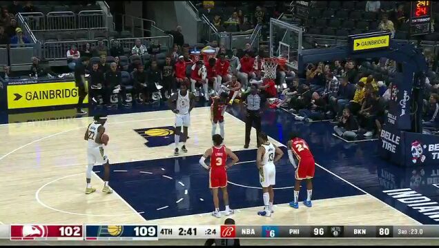 NBA季前赛：老鹰vs步行者第四节英文原声回放