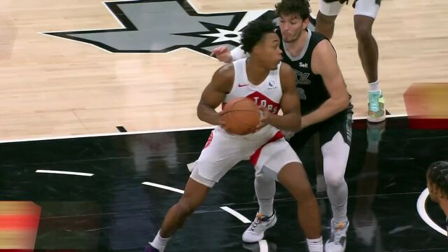 相当自如！文班亚马遮天蔽日送上第五个封盖