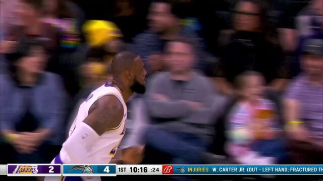 给新状元上上强度！老詹持续单吃班凯罗连取五分