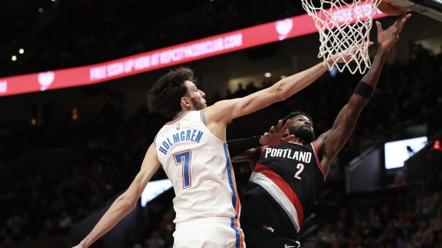 艾顿vs雷霆集锦 得到11+5难阻球队失利