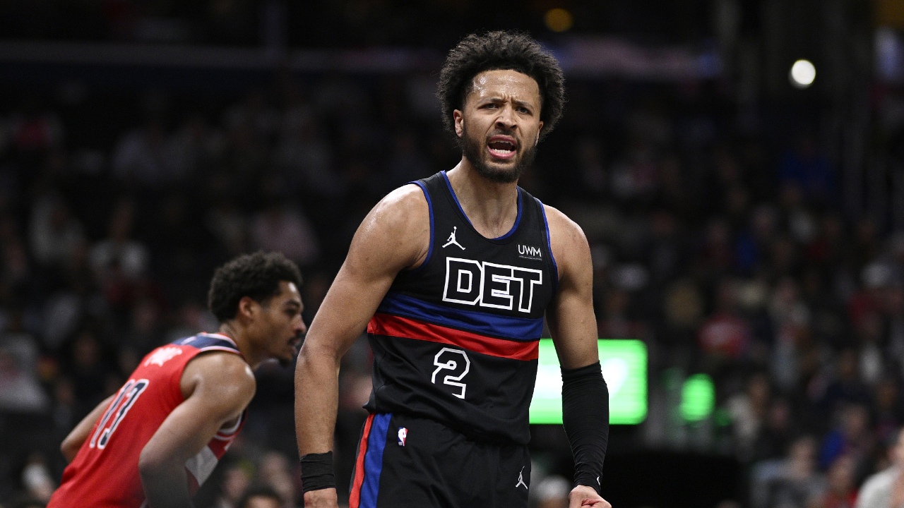 【球星】坎宁安vs奇才集锦 独揽33 8 7攻传两端皆有建树