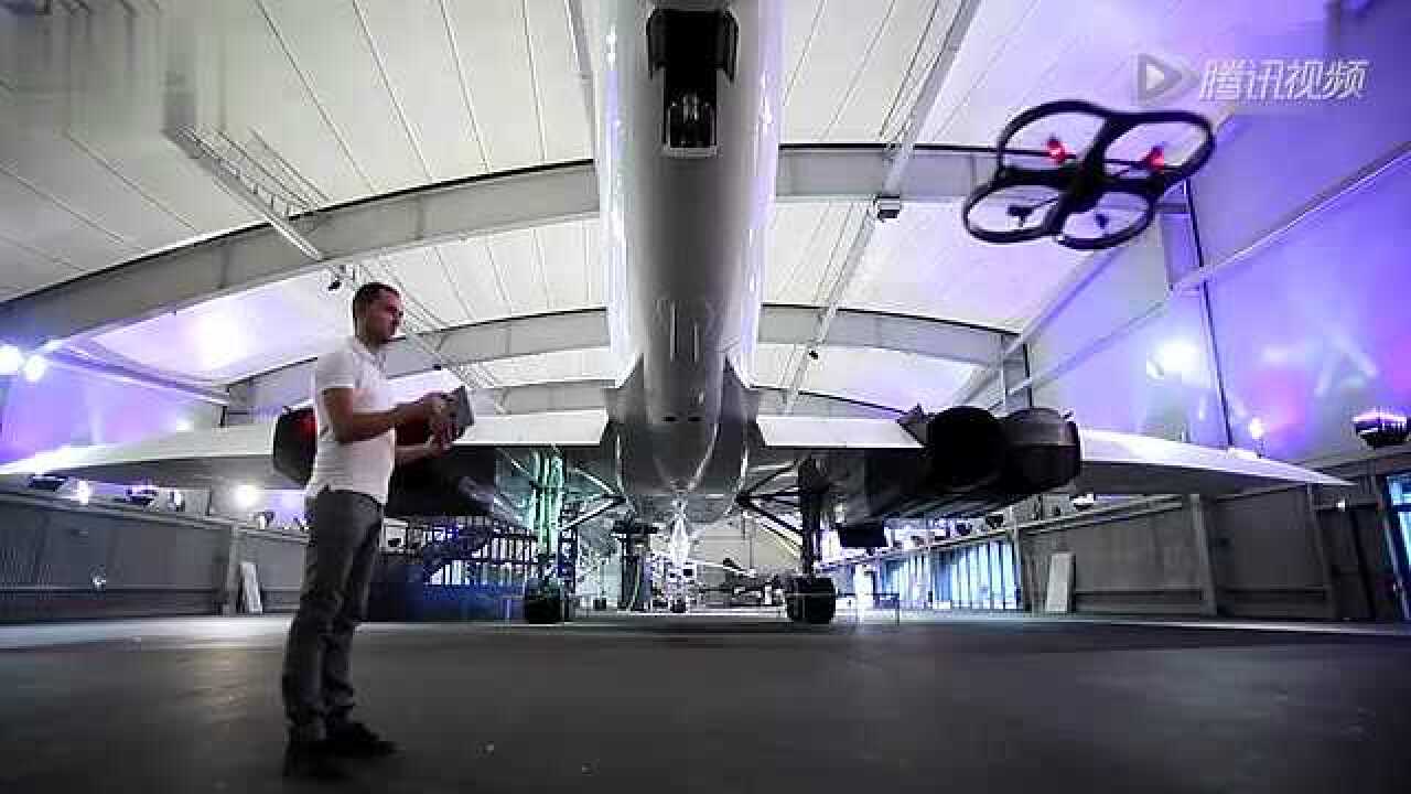 AR.Drone2.0维修教学视频更换螺旋桨及齿轮_高清1080P在线观看平台_腾讯视频