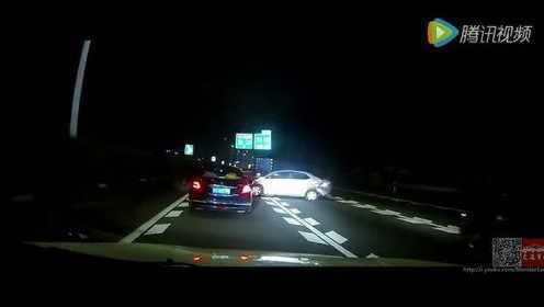 中国国内车祸视频集锦 行车记录仪监控实拍最新