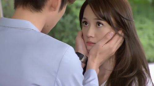 陈乔恩送别张翰,最后张翰一个捧脸杀!甜死人了