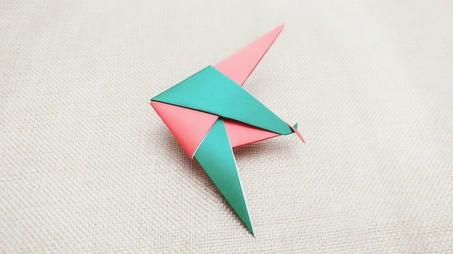 双色天使鱼趣味手工折纸简单好玩提高宝宝动手能力