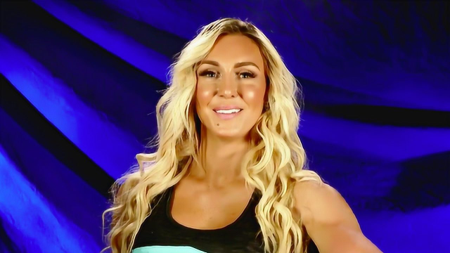 从过去到现在wwe女皇夏洛特弗莱尔分享她的青涩过往