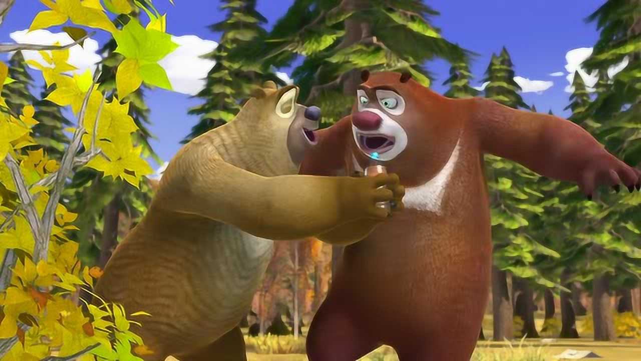 2017年8月9日发布01:40熊出没:光头强用烂苹果榨果汁,熊二贪喝拉肚子