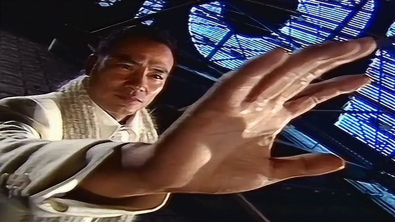 尸王将臣出马取走神龙体内的东西