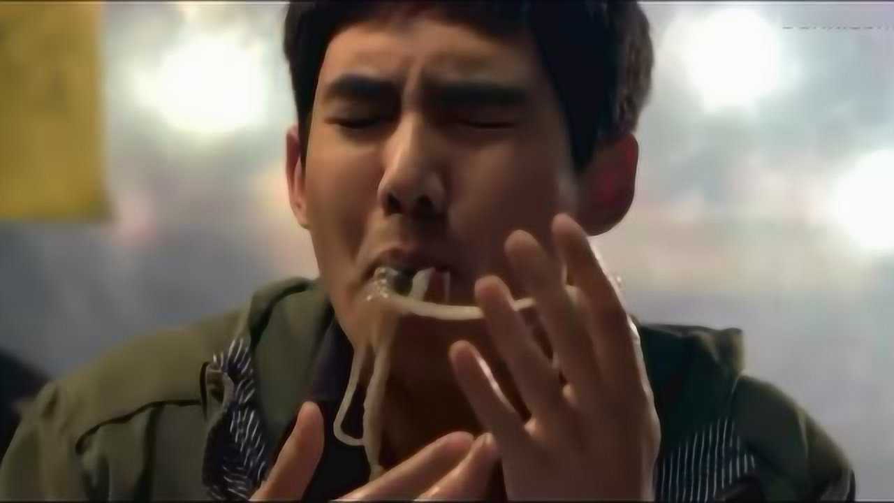生吃章鱼,据说是韩国的一道美食,反正我不敢吃_电影_高清1080P在线观看平台_腾讯视频