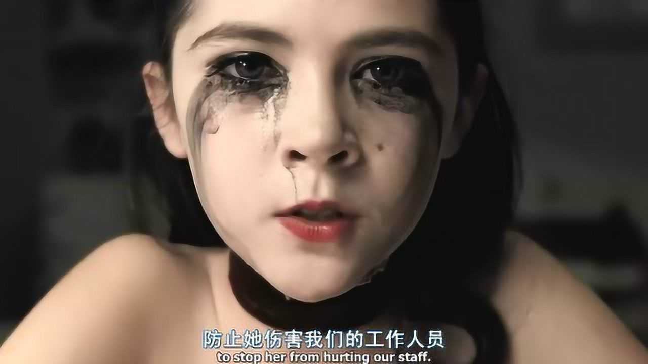 9岁小女孩真实年龄竟然是33岁，卸妆后让你怀疑人生！_高清