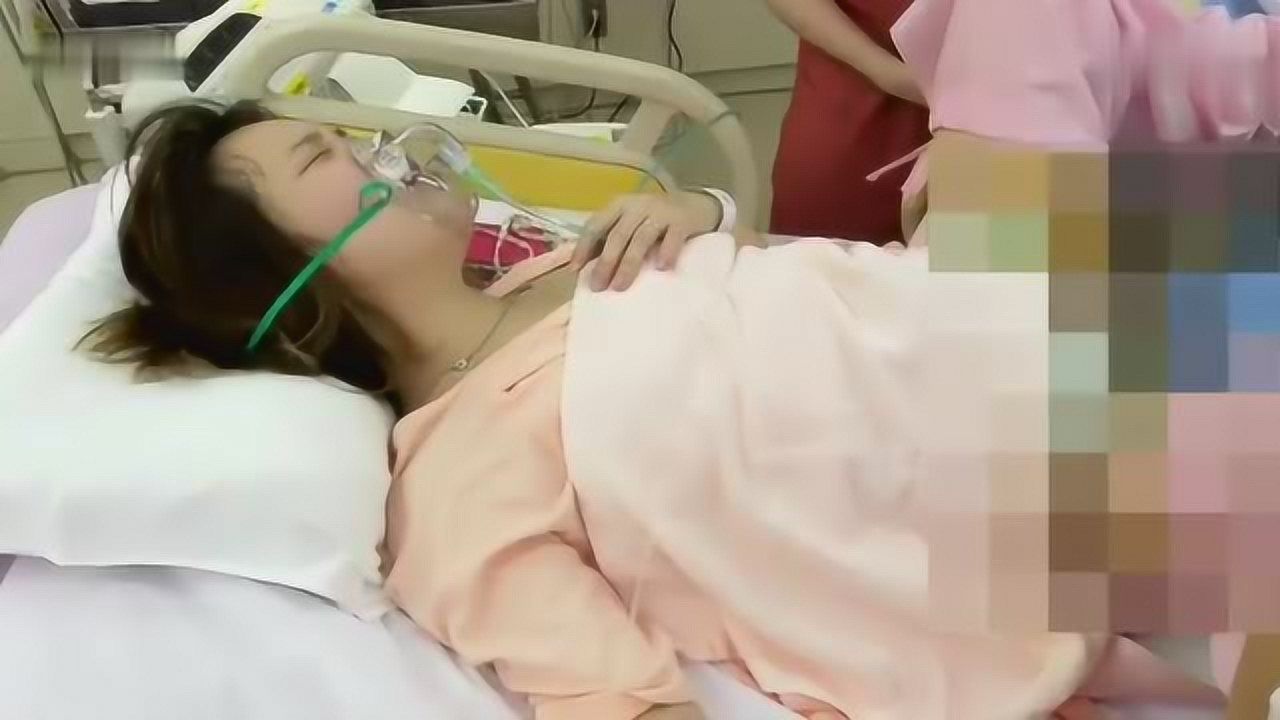 实拍难产孕妇的分娩过程, 产妇已精疲力尽全靠意志在死撑!