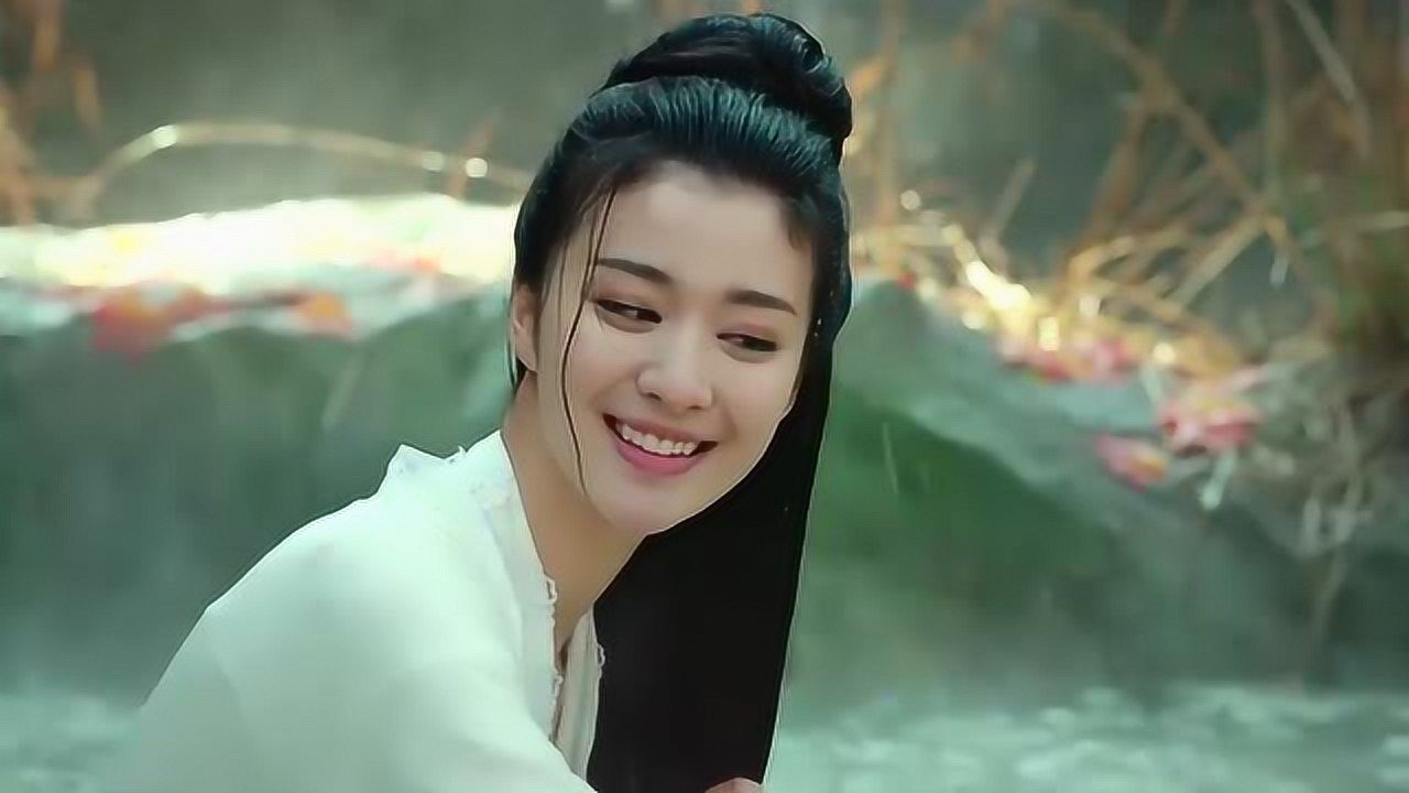 将军在上表妹湖中沐浴,肤如凝脂,皮肤怎么会这么白