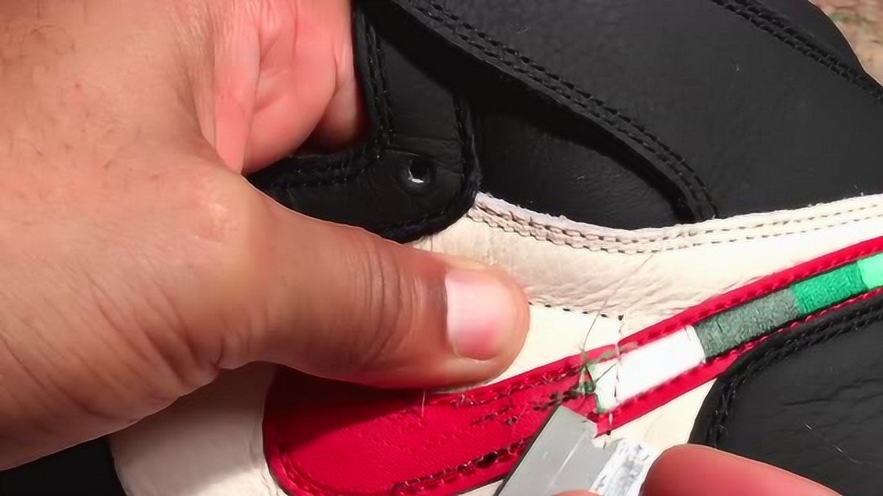 拆解aj1体育画报,变身红色swoosh