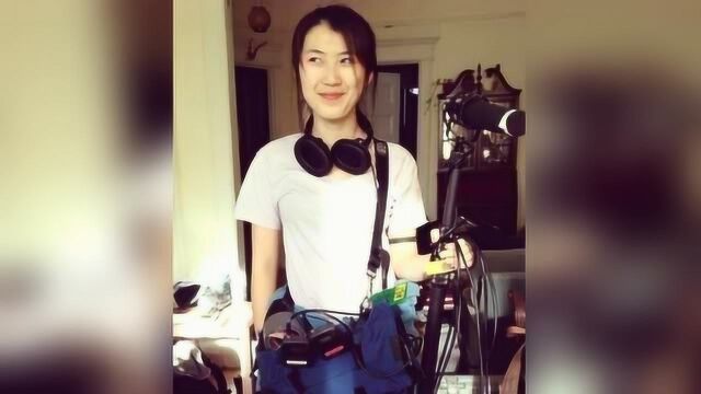 冯小刚女儿近况出生时先天腭裂,当初手术很成功,如今这般模样