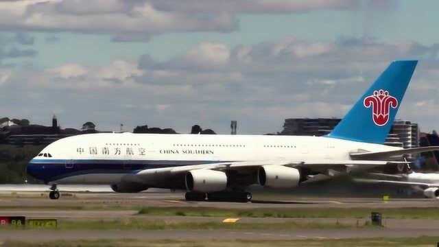 中国南方航空A380841 B6136航班