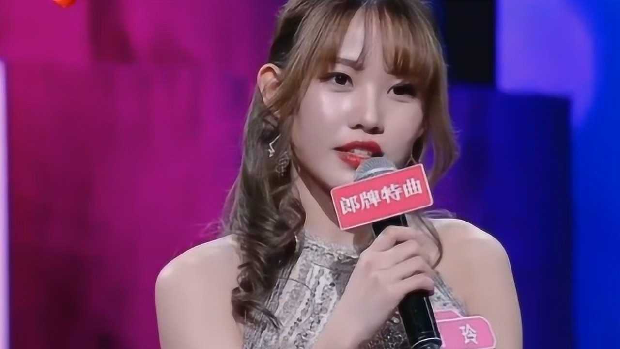 新相亲大会:职场女王杨玲提刁钻问题!父母拒选心动家庭,太尴尬