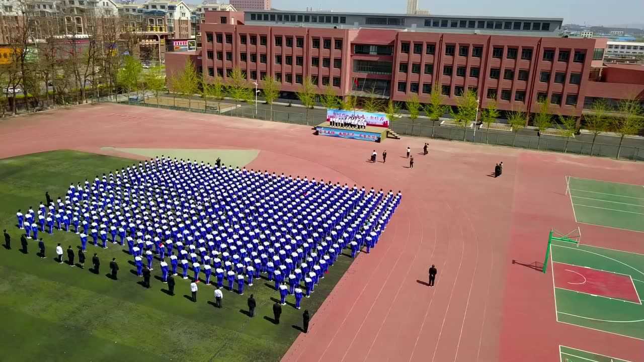 熊岳高级中学2019年《新时代-新青年-新作为》十八岁成人礼