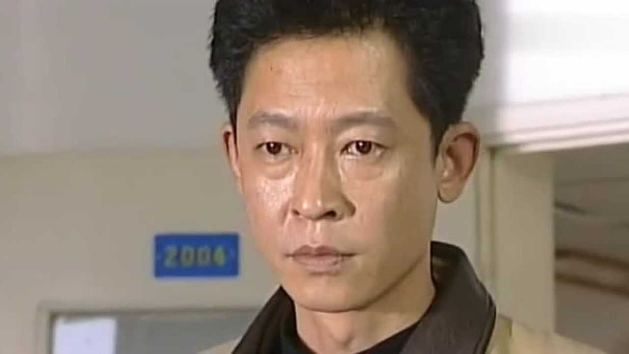 刑警本色:罗阳作出妥协了,就是因为有人比他更狠,亡命徒被否定