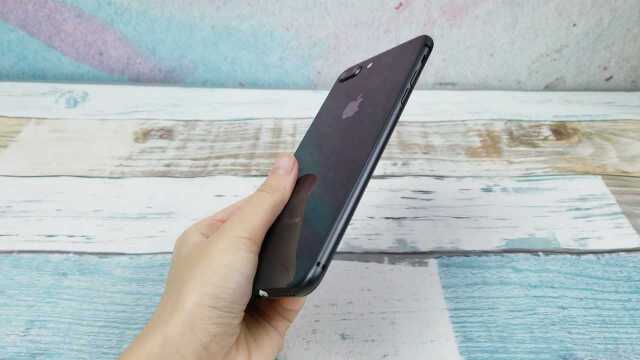 来回科技:OPPOReno5G版上手对比iPhone8P!